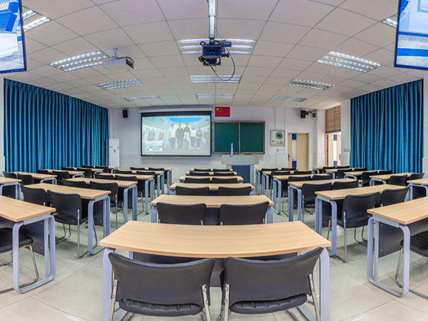 学校环境