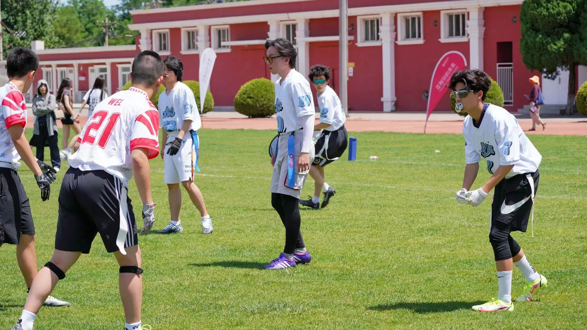 体育爱迪｜拼搏到底的荣耀时刻，CSAA国际化学校橄榄球赛圆满完赛-北京市新英才学校-帮你择校